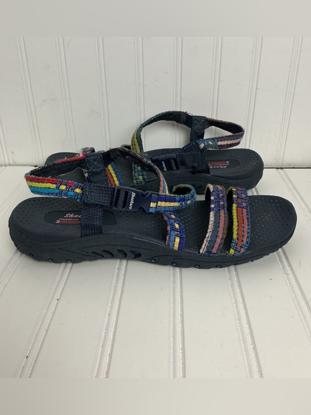 Skechers Outdoor Lifestyle Womens Size 9 Reggae Sew Me Strappy Comfort Sandals